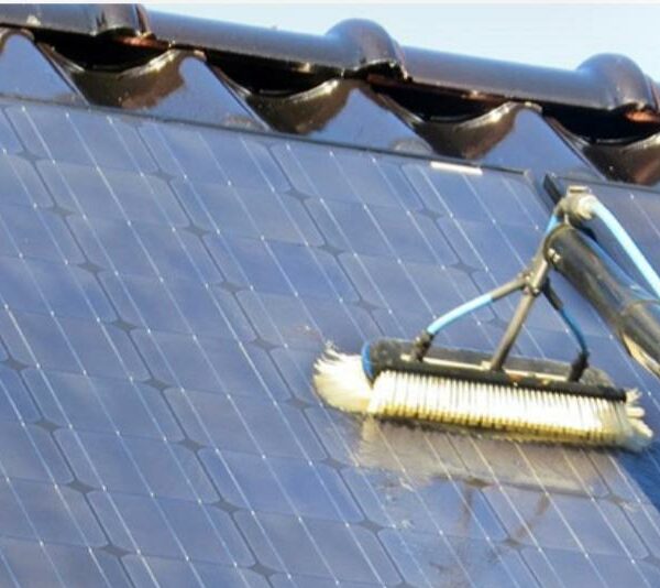Zonnepanelen reiniging